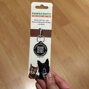 Pawscout Smart Pet Tag with QR Code Modern Pet Tag with App